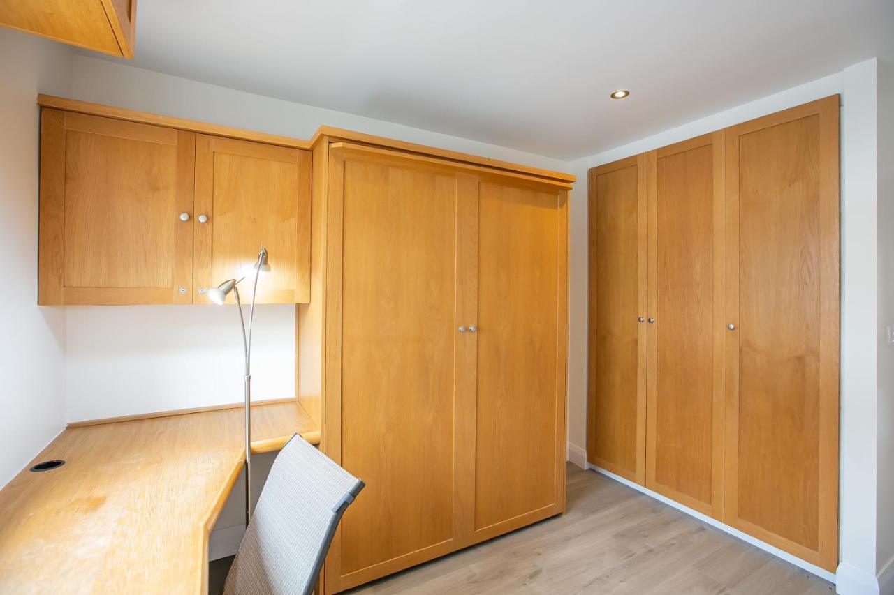 Ifsc Townhouse Apartments Дублин Экстерьер фото